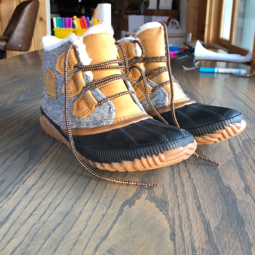 Sorel Out ‘N About Booties